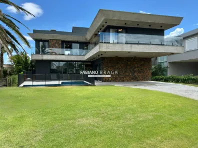 Sobrado com 4 Quartos à venda, 400m² no Maristela, Xangri-Lá