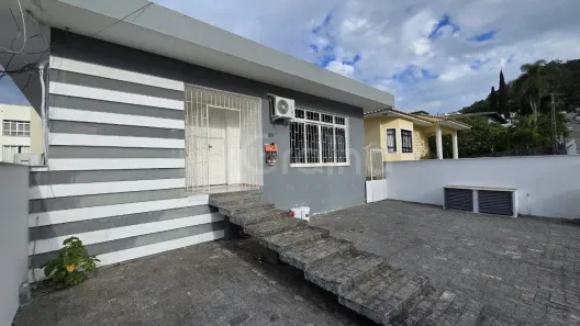 Casa com 7 Quartos à venda, 310m² no Trindade, Florianópolis