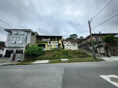 Casa com 4 Quartos à venda, 425m² no Floresta, Joinville