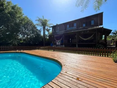Casa com 3 Quartos à venda, 200m² no Ibiraquera, Imbituba