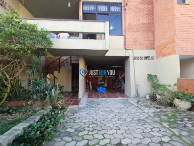 Casa de Condomínio com 4 Quartos à venda, 150m² no Barra da Tijuca, Rio de Janeiro
