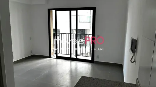 Kitnet com 1 Quarto para venda ou aluguel, 25m² no Vila Congonhas, São Paulo