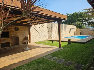 Casa com 5 Quartos à venda, 313m² no Balneário Praia do Pernambuco, Guarujá