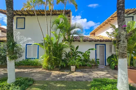 Casa de Condomínio com 4 Quartos à venda, 160m² no Geribá, Armação dos Búzios