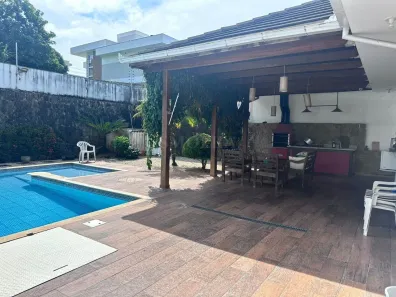 Casa com 3 Quartos à venda, 320m² no Pedra Branca, Palhoça