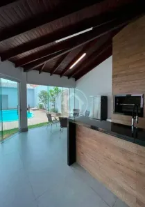 Casa com 3 Quartos à venda, 470m² no Jardim Califórnia, Cuiabá