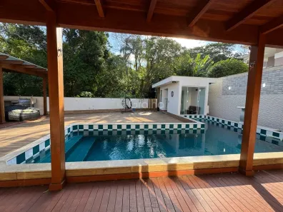 Casa de Condomínio com 4 Quartos à venda, 450m² no Sambaqui, Florianópolis