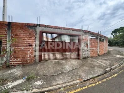 Casa com 2 Quartos à venda, 49m² no Jardim Araucária, São Carlos