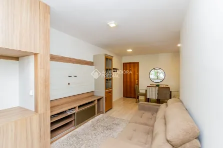 Apartamento com 2 Quartos para alugar, 76m² no Petrópolis, Porto Alegre