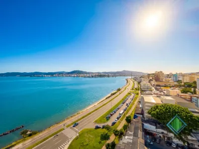Apartamento com 3 Quartos à venda, 138m² no Estreito, Florianópolis