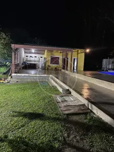 Fazenda/Sítio com 4 Quartos à venda, 300m² no Dos Borges, Embu-Guaçu