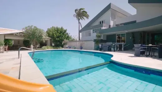 Sobrado com 5 Quartos à venda, 1600m² no De Lourdes, Fortaleza