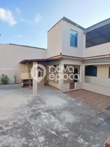 Casa com 2 Quartos à venda, 256m² no Penha, Rio de Janeiro