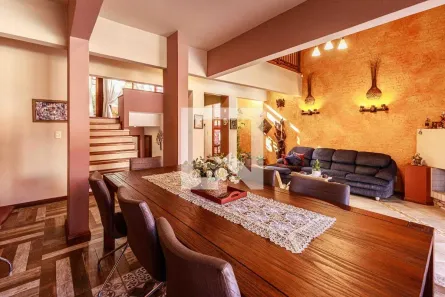 Casa com 3 Quartos à venda, 391m² no Jardim Itu, Porto Alegre