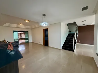 Sobrado com 4 Quartos à venda, 280m² no Setor Criméia Oeste, Goiânia