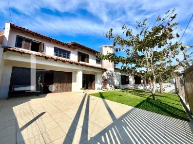Casa com 5 Quartos à venda, 257m² no XANGRI-LÁ, Xangri-lá