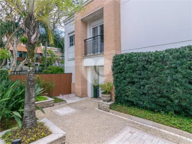 Casa de Condomínio com 4 Quartos para alugar, 340m² no Cidade Jardim, São Paulo