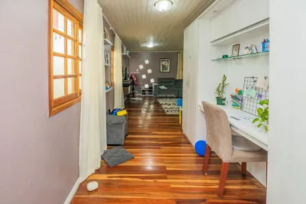Casa com 6 Quartos à venda, 181m² no Bela Vista, Porto Alegre