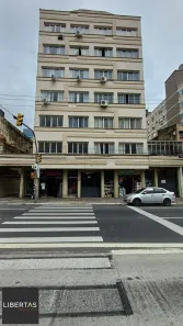Kitnet à venda, 24m² no Farroupilha, Porto Alegre