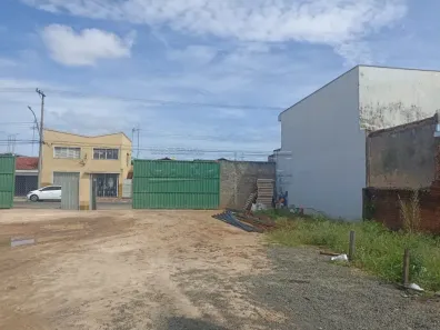 Lote/Terreno à venda, 285m² no Vila Prado, São Carlos