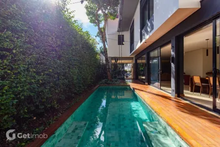 Casa com 3 Quartos à venda, 300m² no Pacaembu, São Paulo