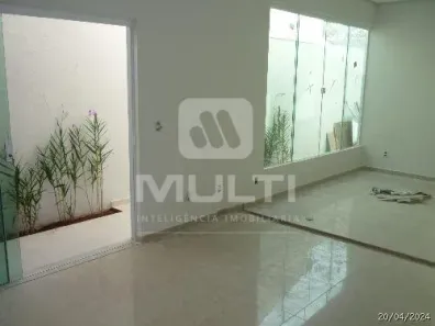 Casa com 4 Quartos à venda, 262m² no Jardim Karaíba, Uberlândia