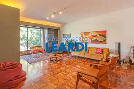 Casa com 3 Quartos à venda, 340m² no Aclimação, São Paulo