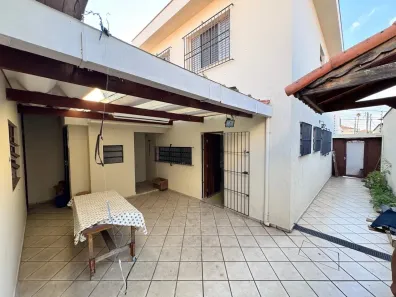 Casa com 4 Quartos para alugar, 230m² no Vila Marte, São Paulo