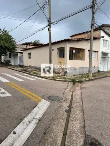 Casa com 6 Quartos à venda, 98m² no Vila Teixeira, Salto