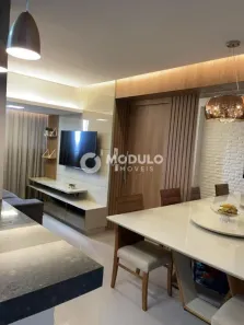 Apartamento com 3 Quartos à venda, 70m² no Segismundo Pereira, Uberlândia