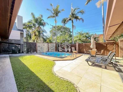 Casa com 3 Quartos à venda, 400m² no Areal, Pelotas