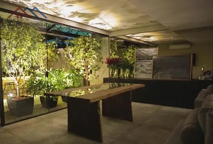 Casa com 3 Quartos à venda, 310m² no Campo Belo, São Paulo