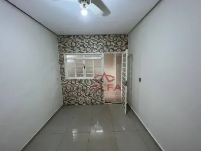 Imóvel Comercial com 3 Quartos para alugar, 250m² no Parque Industrial, São José do Rio Preto