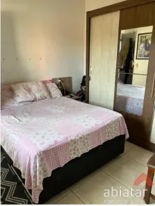 Casa com 3 Quartos à venda, 76m² no Jardim Suína, Taboão da Serra
