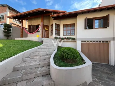 Casa com 2 Quartos à venda, 181m² no Petrópolis, Novo Hamburgo