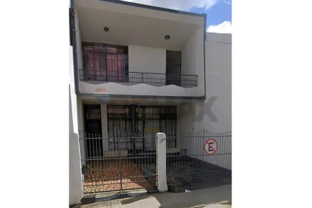 Sobrado com 6 Quartos à venda, 271m² no Centro, Vitória da Conquista
