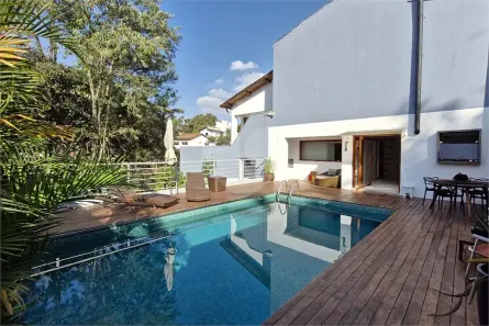 Casa com 3 Quartos à venda, 315m² no Jardim Prudência, São Paulo