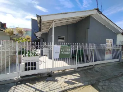 Casa com 4 Quartos para alugar, 171m² no Ponte do Imaruim, Palhoça