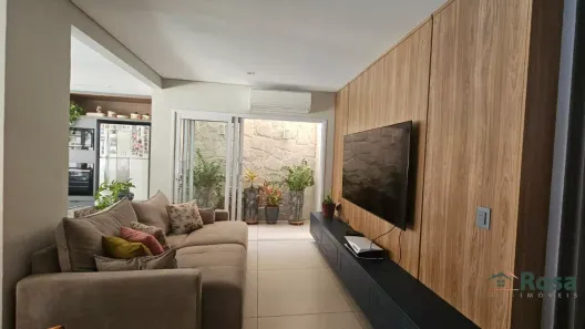 Sobrado com 4 Quartos à venda, 300m² no Santa Rosa, Cuiabá