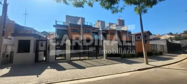 Casa de Condomínio com 3 Quartos à venda, 210m² no Jardim das Paineiras, Campinas