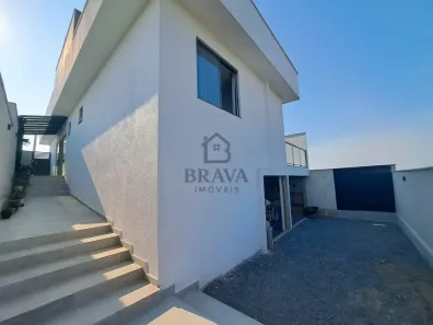 Casa com 3 Quartos à venda, 174m² no Roma, Volta Redonda