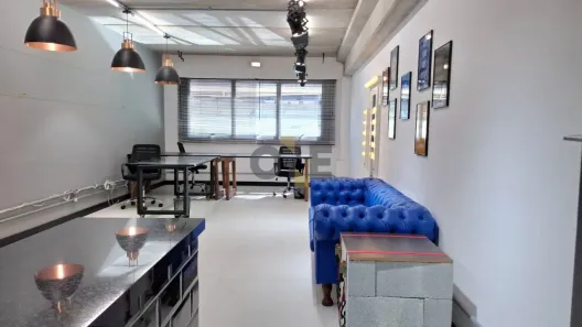 Sala Comercial para alugar, 37m² no Lageadinho, Cotia