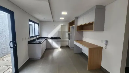 Casa de Condomínio com 3 Quartos para venda ou aluguel, 168m² no Chácara Primavera, Campinas