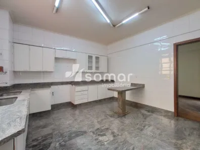 Apartamento com 4 Quartos para alugar, 160m² no Centro, Divinópolis
