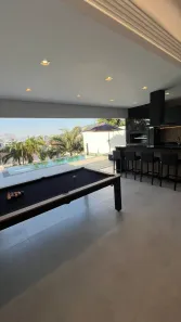 Casa com 4 Quartos à venda, 324m² no Saguaçu, Joinville