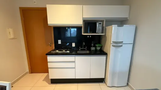 Apartamento com 1 Quarto para alugar, 25m² no Centro, Curitiba