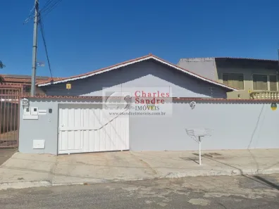 Casa com 3 Quartos à venda, 252m² no Jardim América, Goiânia