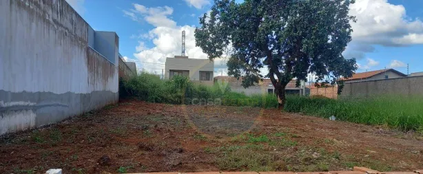 Lote/Terreno à venda, 250m² no Parque das Laranjeiras II, Uberaba