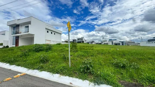 Lote/Terreno à venda, 250m² no Vale dos Cristais, Taubaté