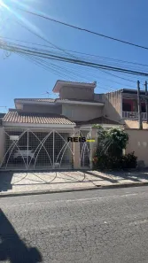 Casa com 3 Quartos à venda, 258m² no Jardim Prestes de Barros, Sorocaba